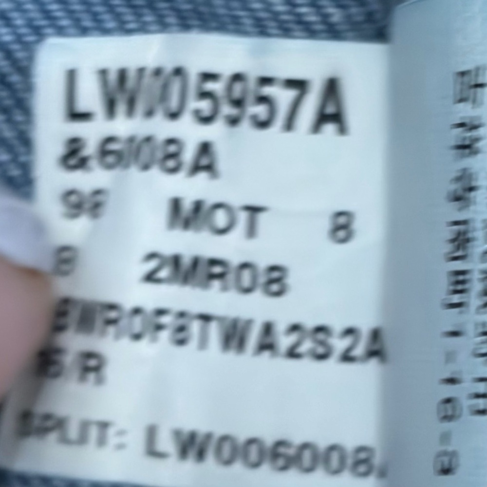 L.L. Bean Classic Fit Blue Jeans - Picture 10 of 11